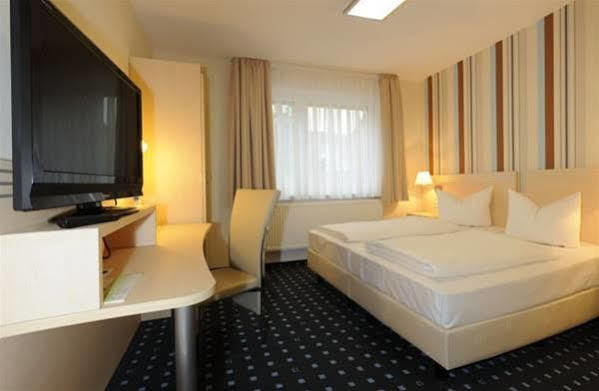 Rhein Neckar Hotel Μάνχαιμ Εξωτερικό φωτογραφία